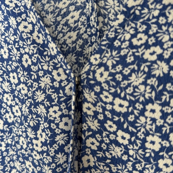 Dynamite wrap top - Picture 5 of 5